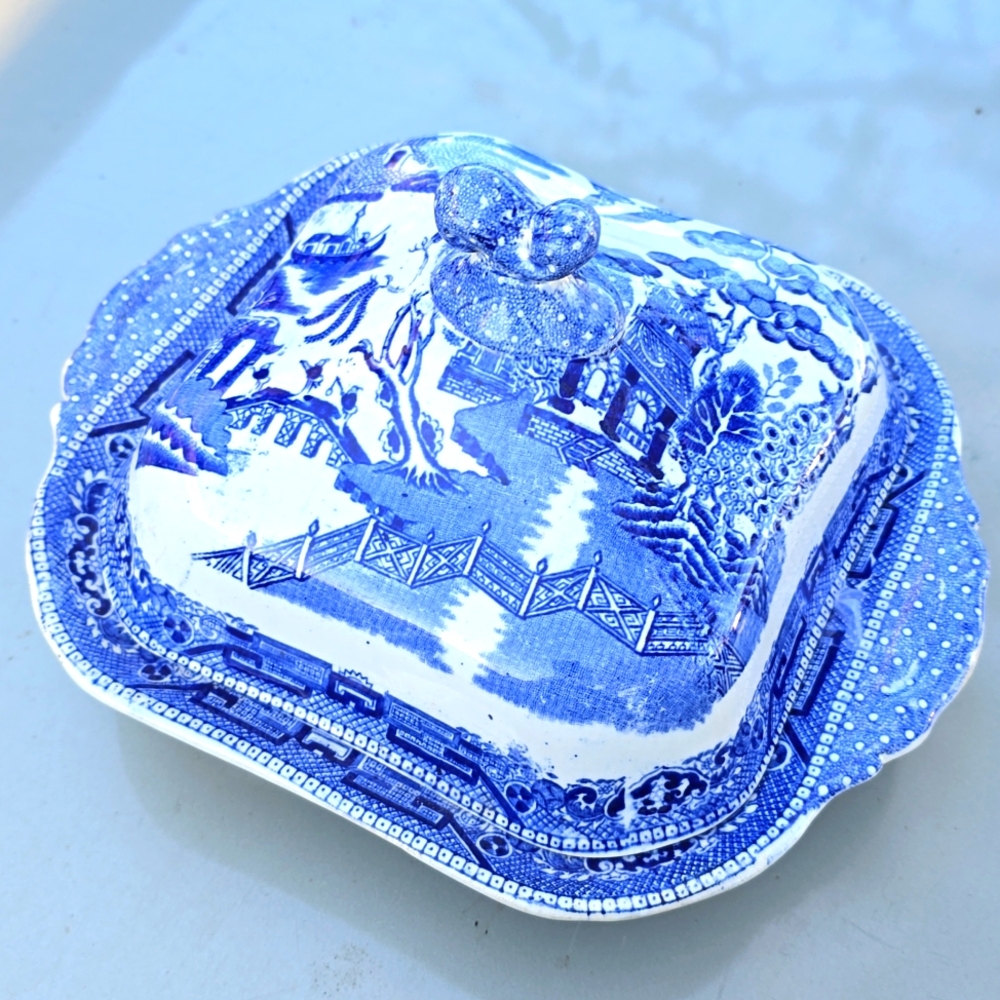 Antique Rare 1832 Ridgway Blue Willow Covered Vegetable Bowl Tureen Large 10.5"